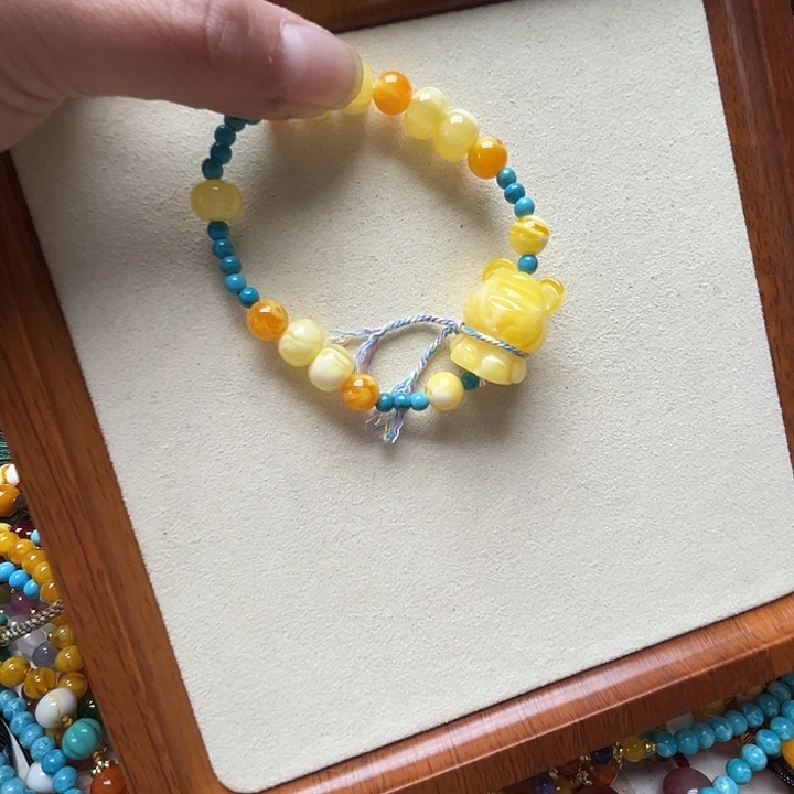 树脂制品1445小熊手链