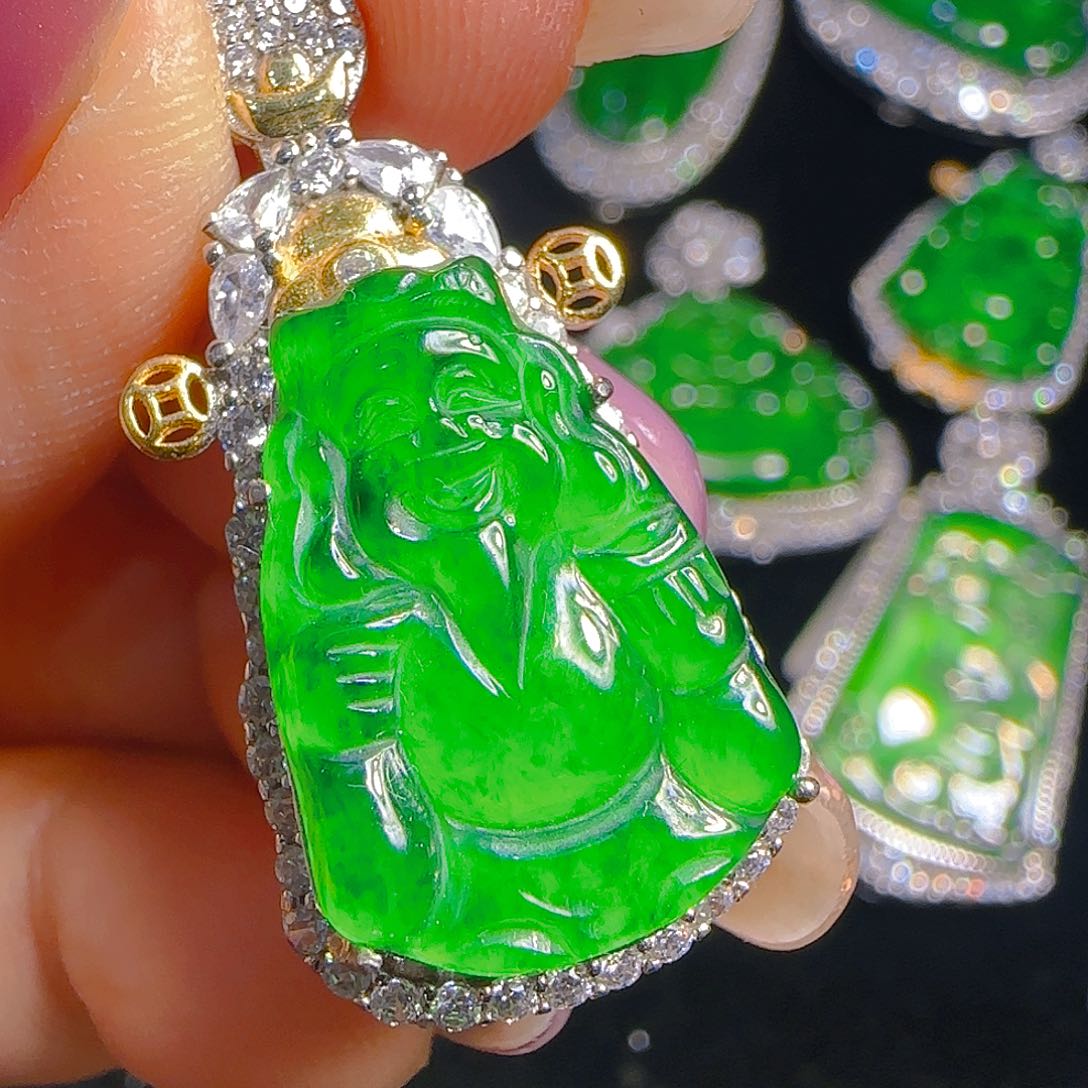 翡翠吊坠(赠链)银S925镶嵌