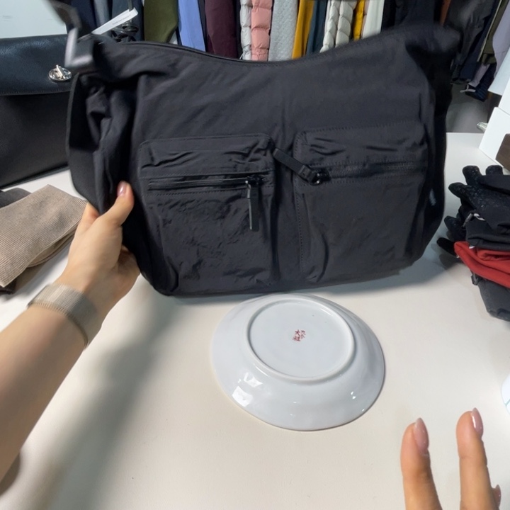 瓷片199。。。。。。。。。。。。。。。