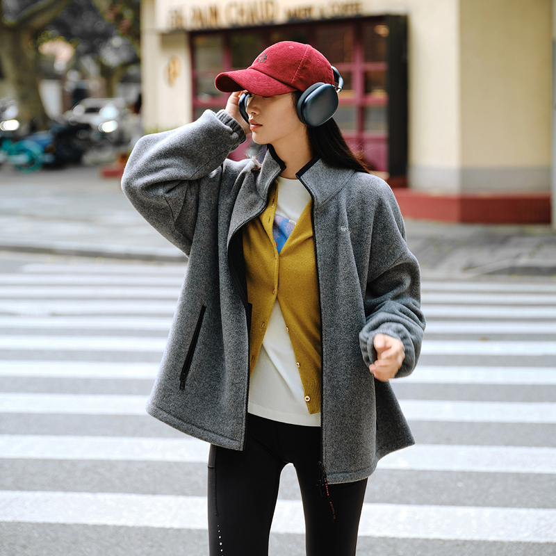 EP雅莹2025新款女装 时尚运动羊毛摇粒绒宽松立领毛呢外套1310A