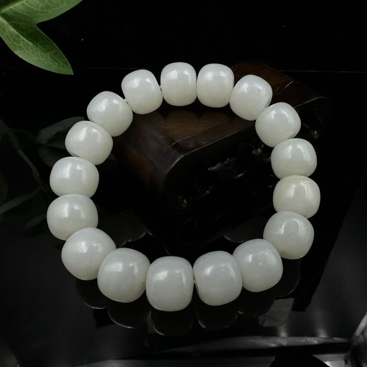 A2012 和田玉手串 HH187601342