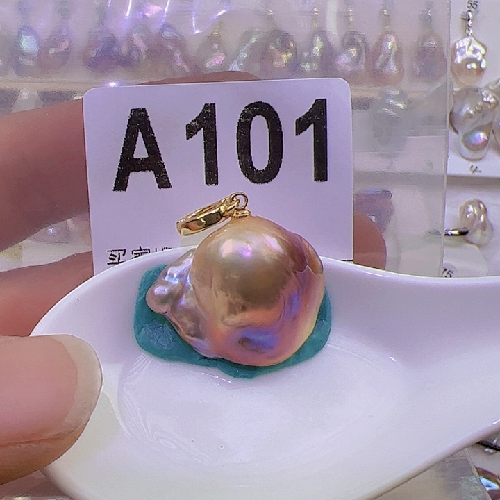 淡水珍珠颈饰合金