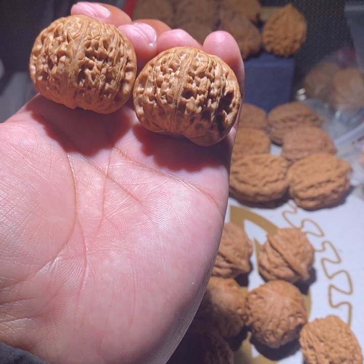 把件文玩核桃邹*呢白狮子