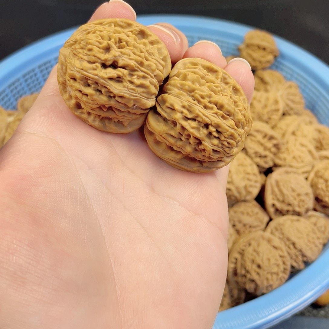 文玩核桃把件四座楼核桃文玩核桃