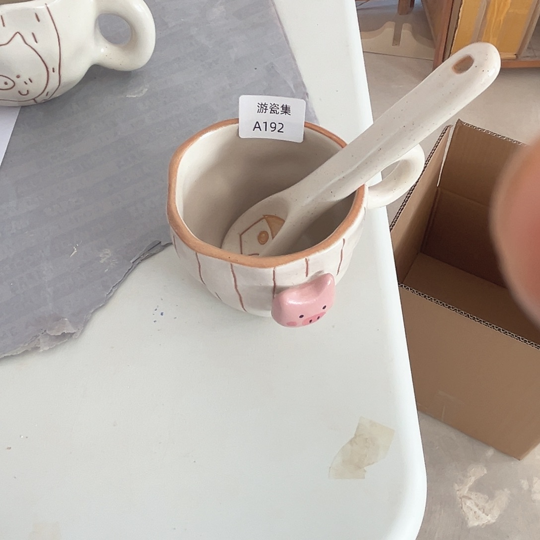 摆件陶一杯一勺子192