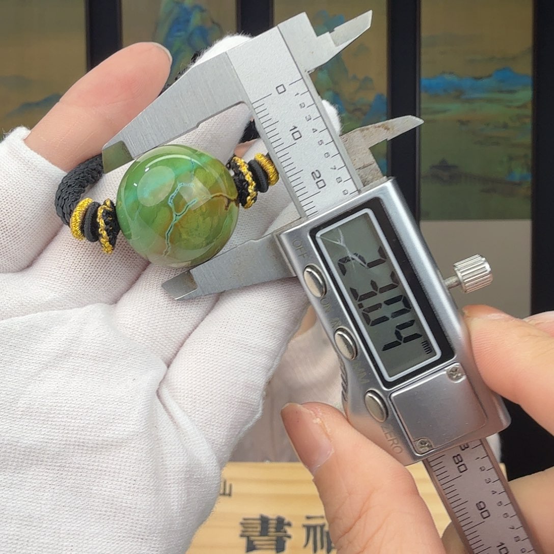 熊***2绿松石未镶嵌珠宝奇石