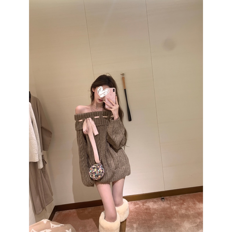 一字肩露肤设计少女蝴蝶结毛衣裙子针织连衣裙宽松长袖短裙01952