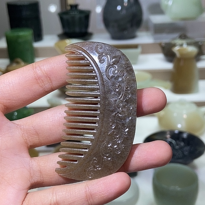 和田玉未镶嵌挂件糖玉玉梳