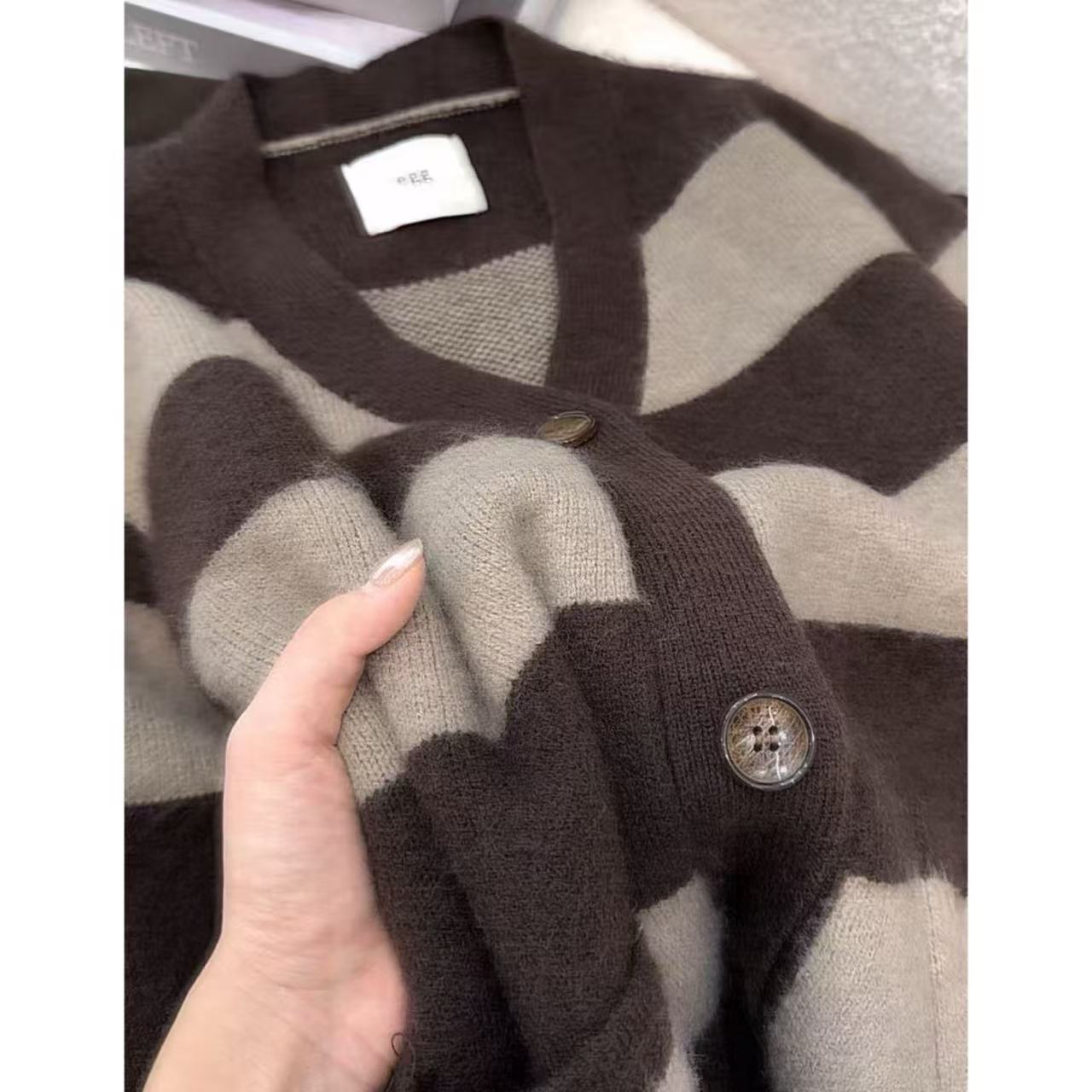 丽姐家~咖条纹时尚休闲百搭女士百搭开衫上衣