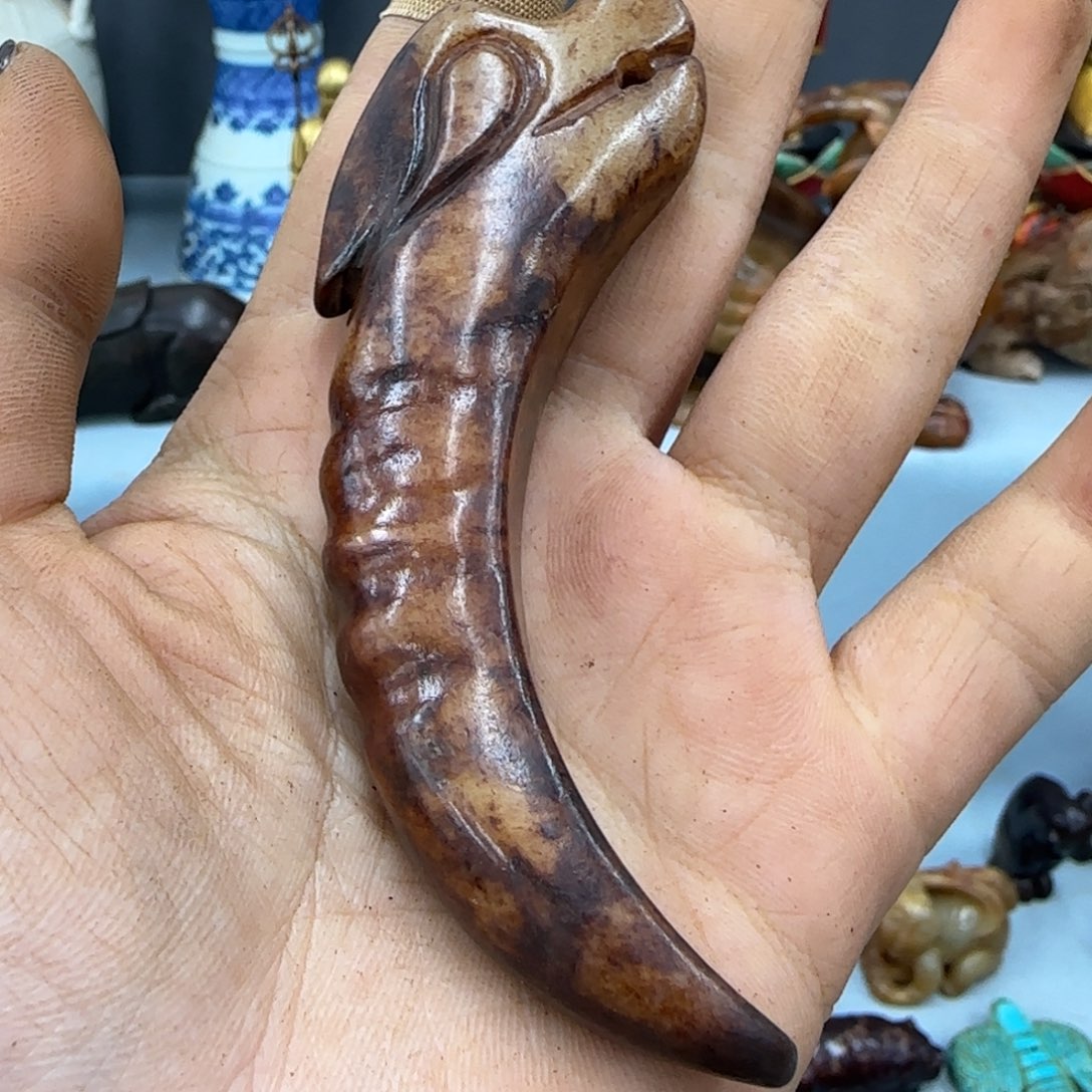 未镶嵌和田玉（糖玉）挂件