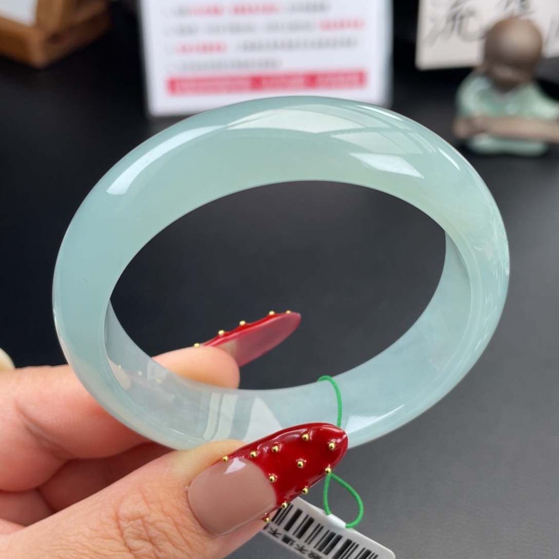 翡翠未镶嵌手镯【清货亏出】冰胶蓝正圈手镯