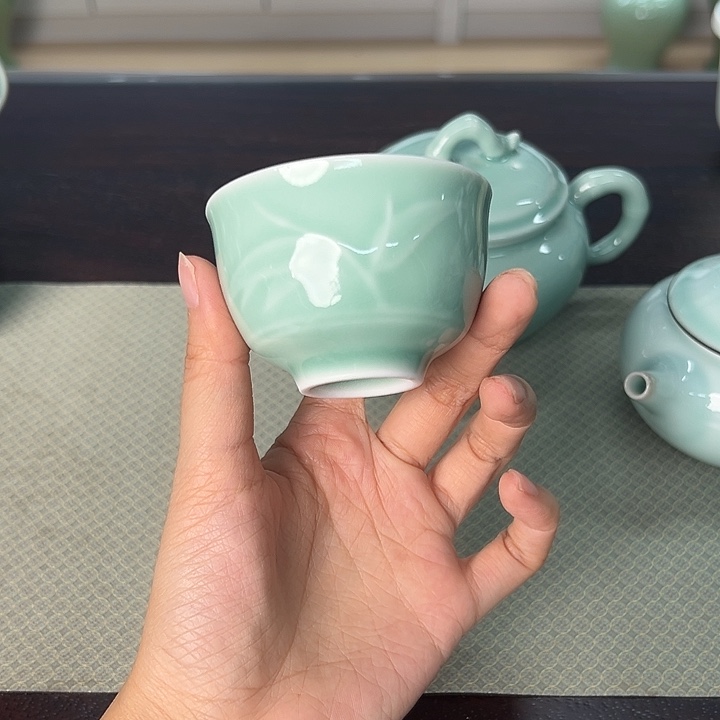 龙泉云间青瓷小米茶器