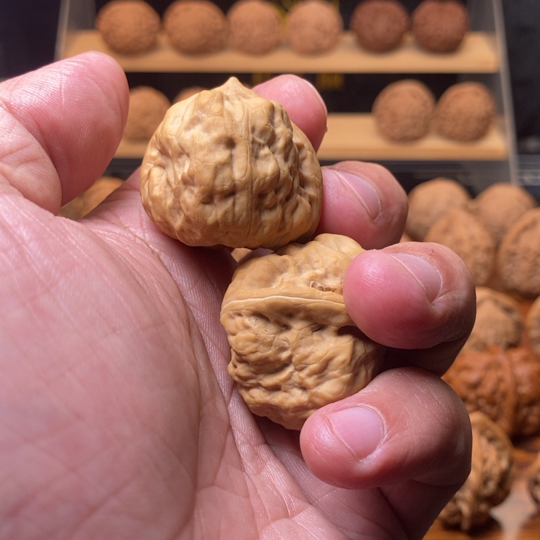 ****R文玩核桃把件34全品古蟾