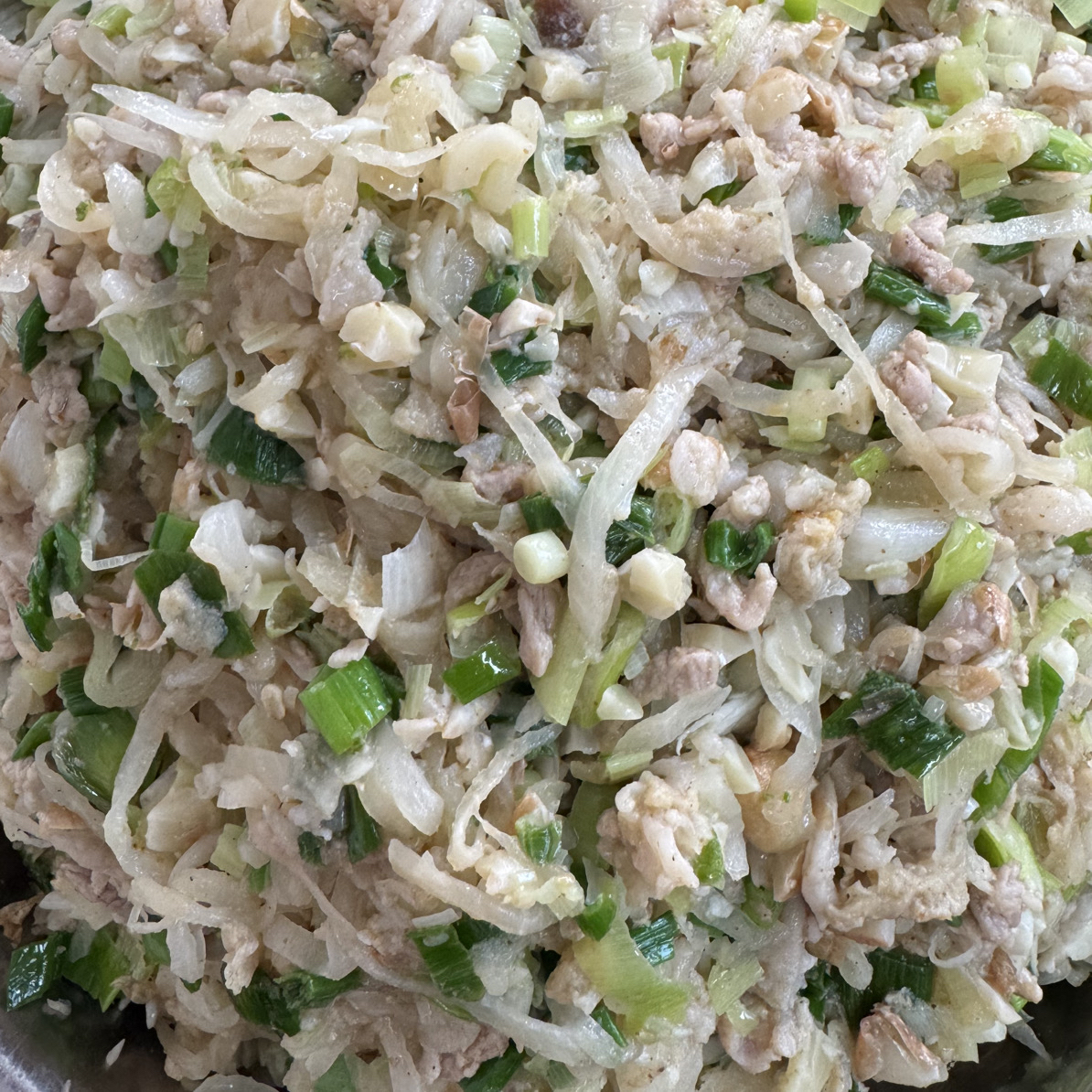 《薯粉板》（白萝卜肉馅）