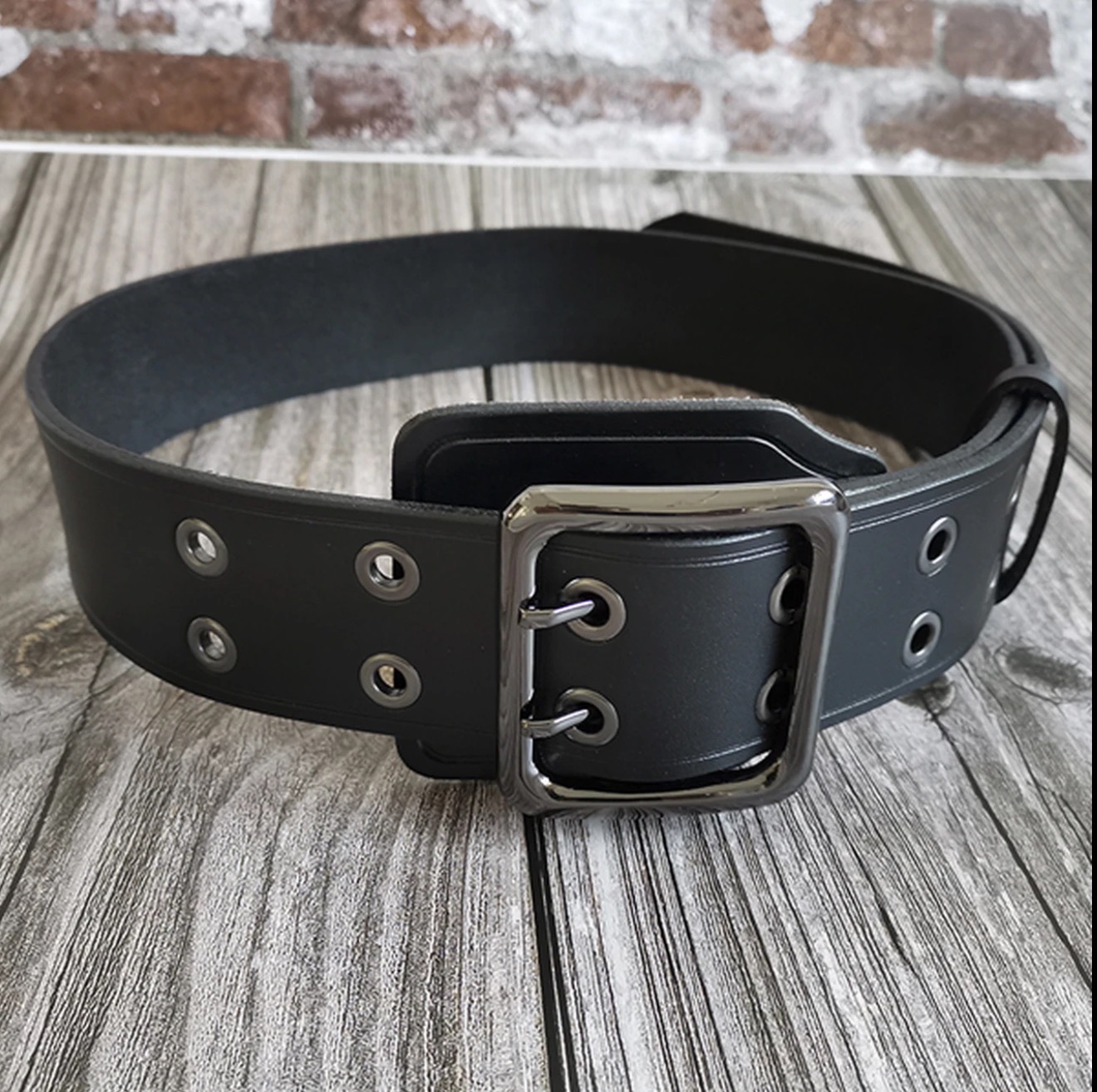 黑色 双排扣 宽腰带