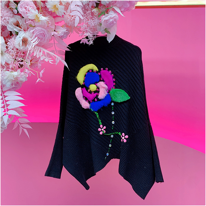 A4921欧美设计师2025冬季新款重工刺绣钉钻套头不规则蝙蝠袖毛衣