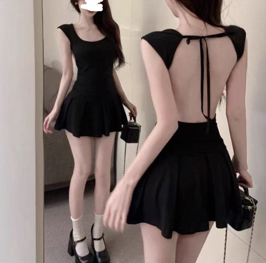 [胖鹅张]纯欲性感露背吊带连衣短裙 #1132[实物以直播间展示为准]