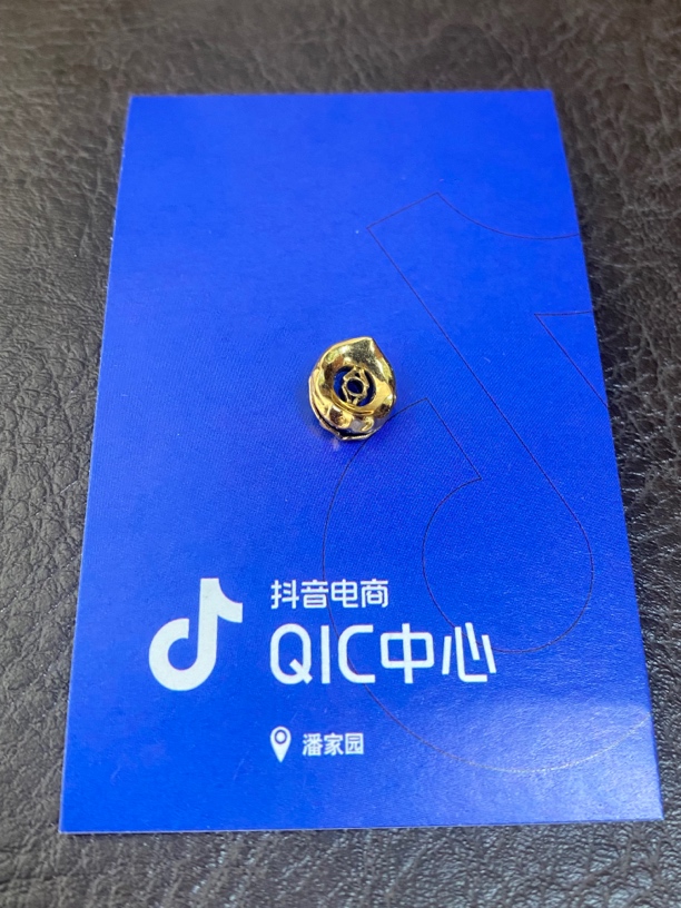 22K金精工荷鲁斯