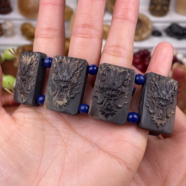 驼骨其他黑驴踢雕刻龙手牌