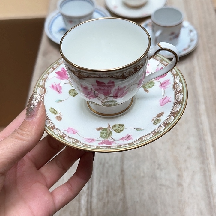 瓷片e****r噗哈哈哈哈哈哈哈哈哈我的小