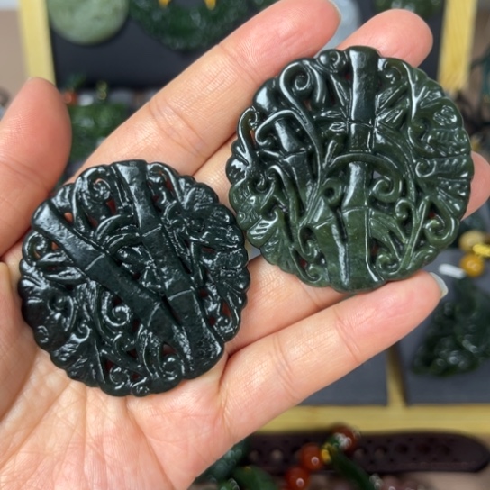 和田玉颈饰未镶嵌多样性发货 只发一个