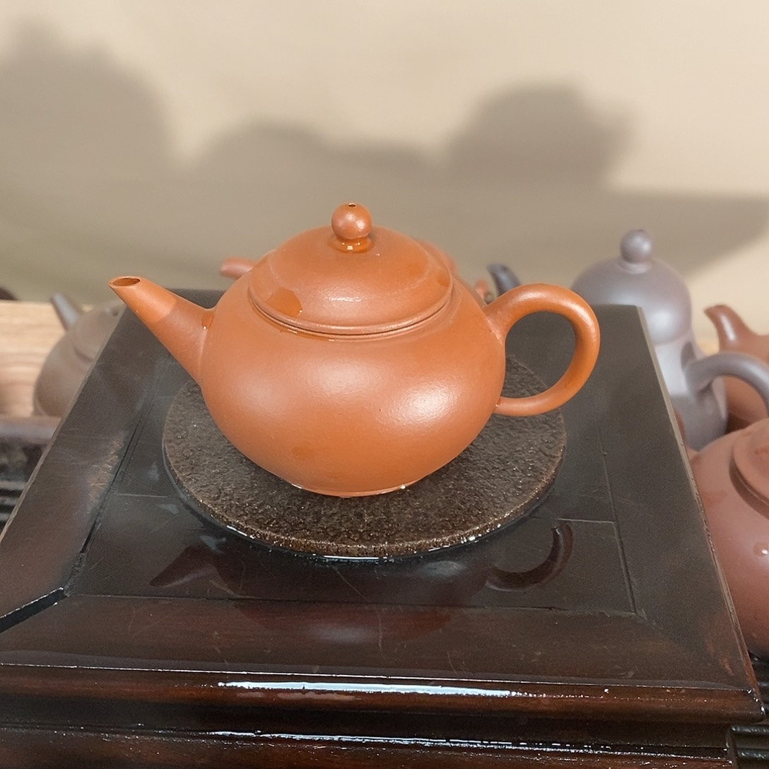 紫砂茶壶高端105cc红泥水平