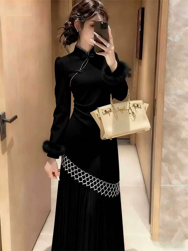 新中式清冷感长袖连衣裙秋冬款毛毛袖口温柔风气质改良旗袍长裙子