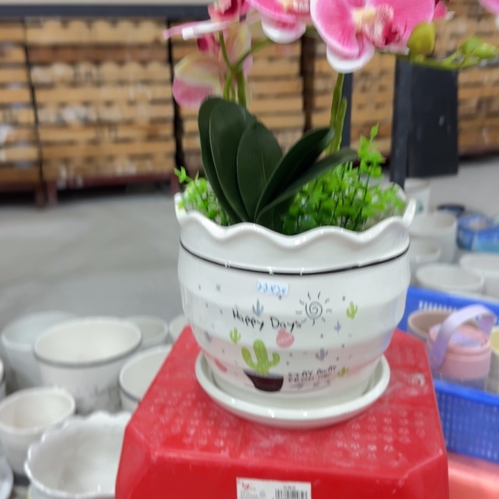 凑9块包邮，有孔，陶瓷花盆