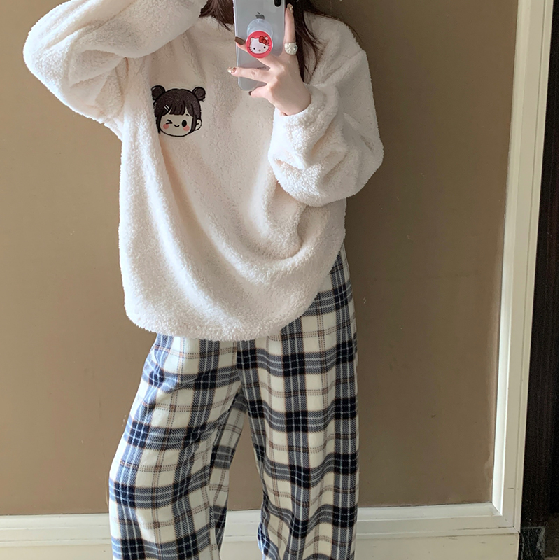 米粒绒睡衣女秋冬款加厚宽松加厚保暖家居服套装可外穿毛绒绒