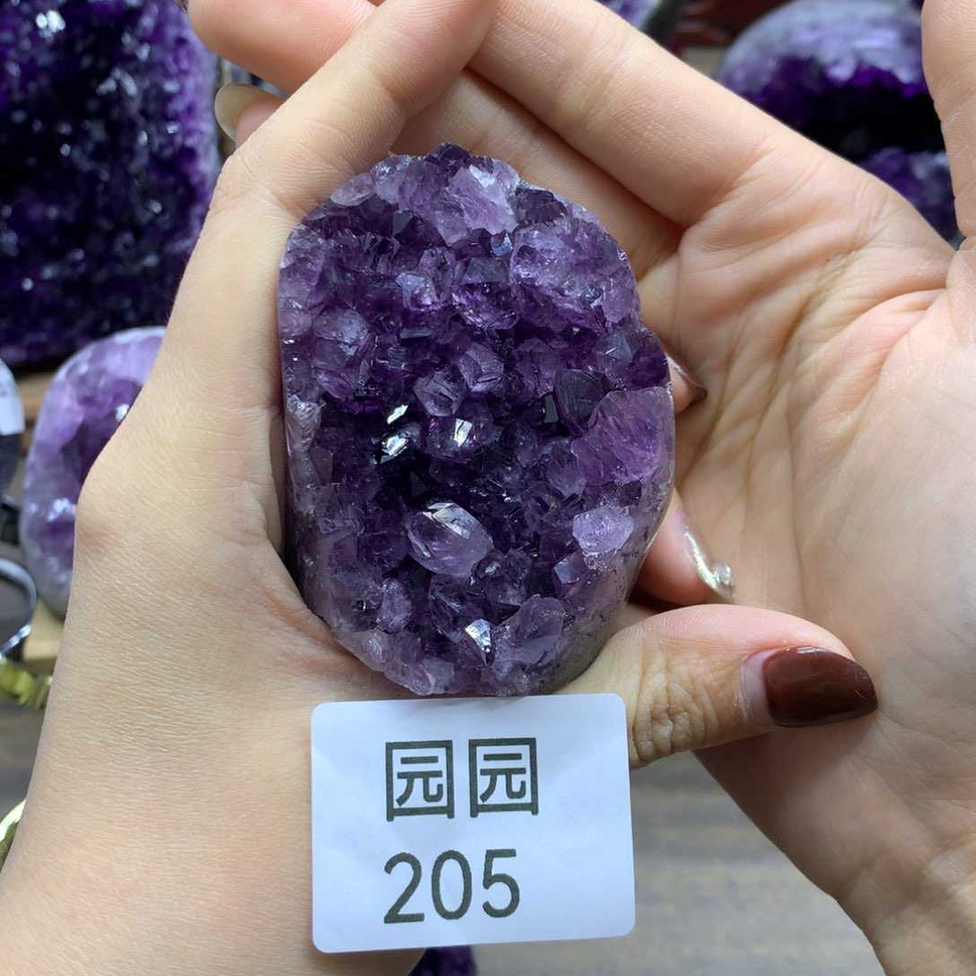 紫晶大型摆件（非配饰）未镶嵌