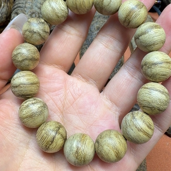 沉香手串馨安居沉香定制款