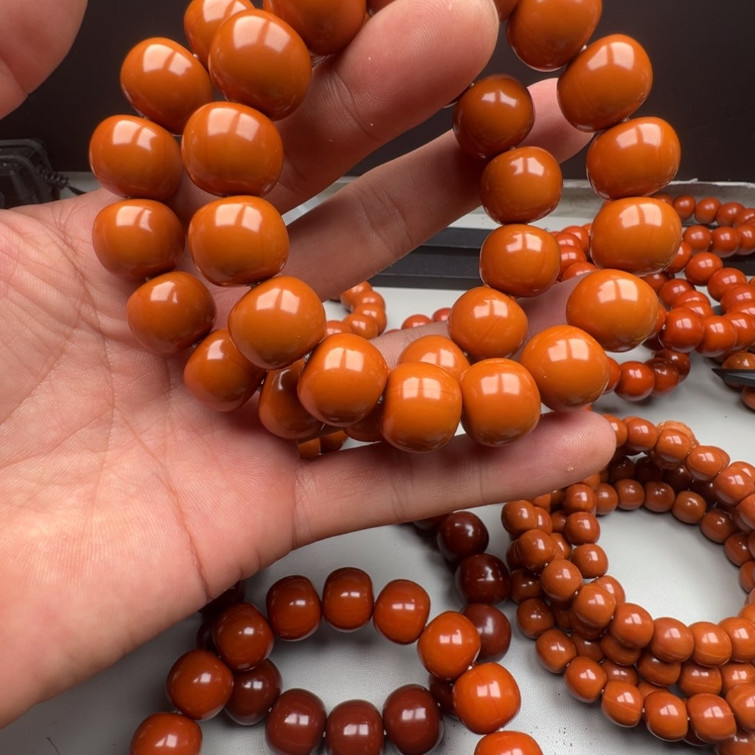 首***领猴头核桃手串大老型两条