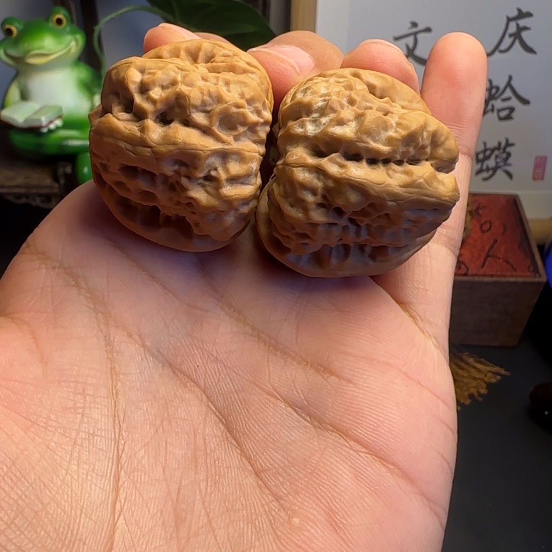 好***的蛤蟆头38✖️42尺红皮