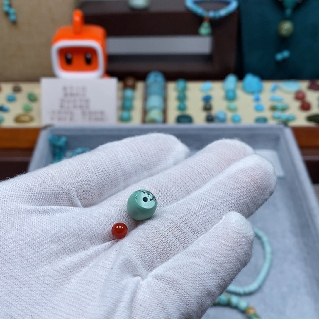 未镶嵌配饰南红玛瑙