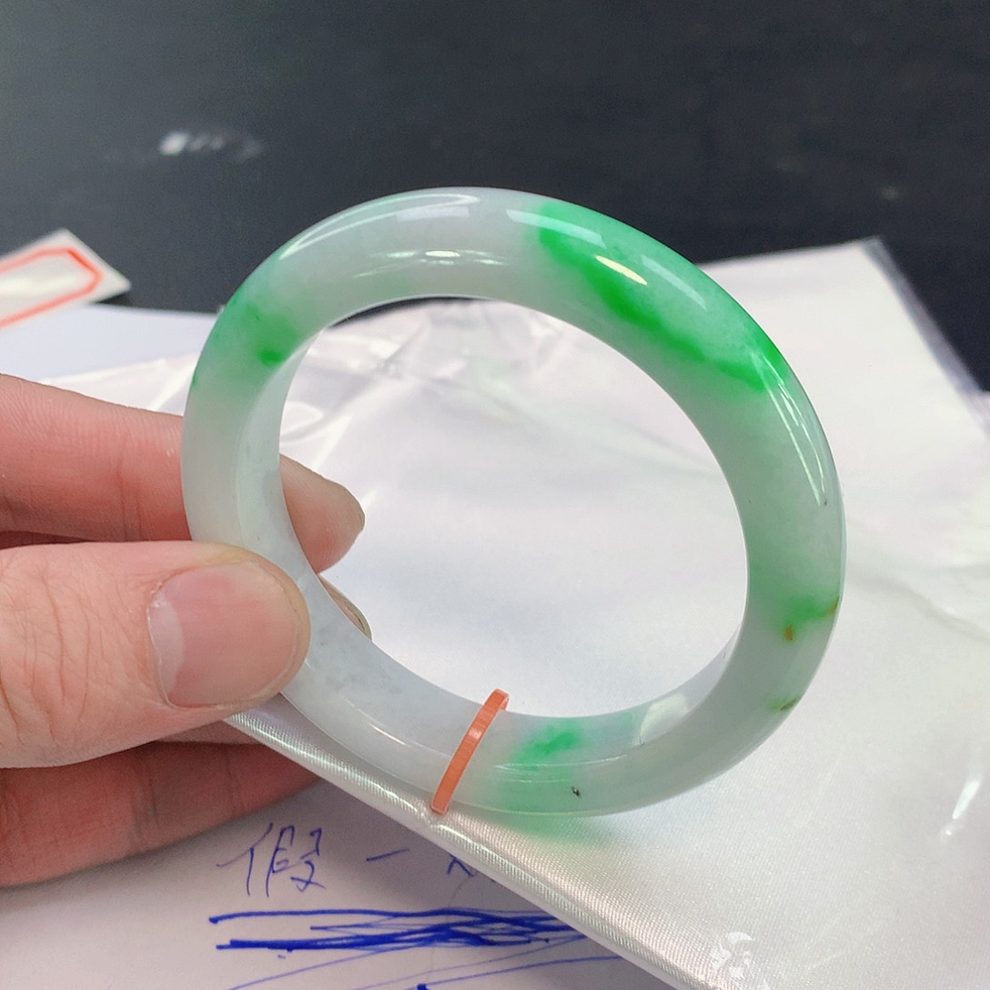 翡翠手镯未镶嵌032缅甸天然翡翠A货