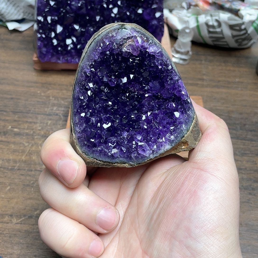 紫晶大型摆件（非配饰）未镶嵌