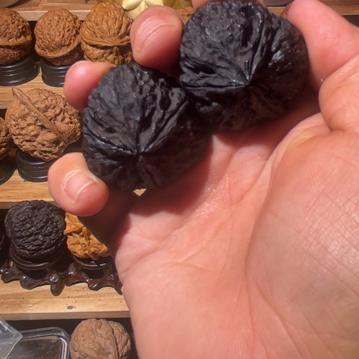 文玩核桃吊坠滇西104