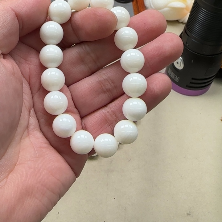 白玉菩提吊坠玉化363
