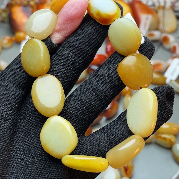 和田玉未镶嵌手链