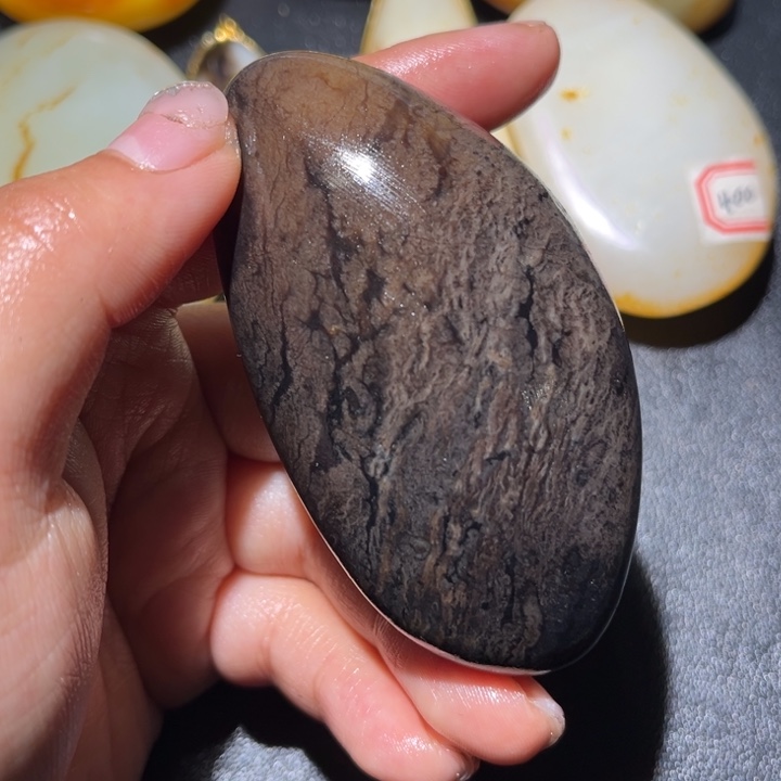 和田玉未镶嵌珠宝奇石