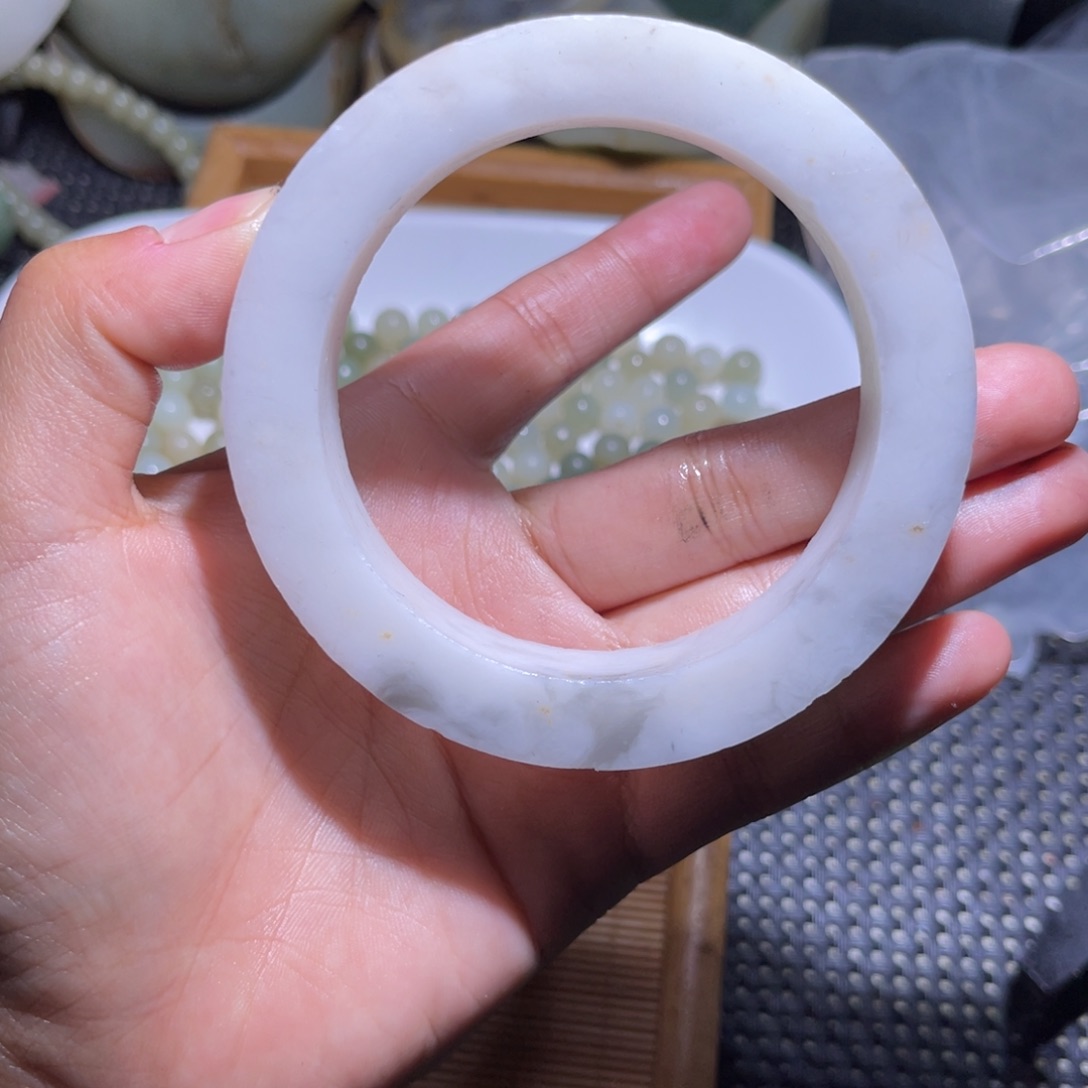 未镶嵌和田玉（糖玉）挂件鑫**学