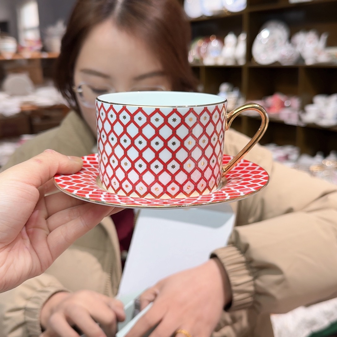 瓷鹅黄原单咖啡杯碟250ml一套微瑕 