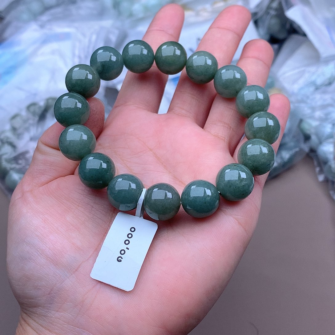 未镶嵌手串定制翡翠