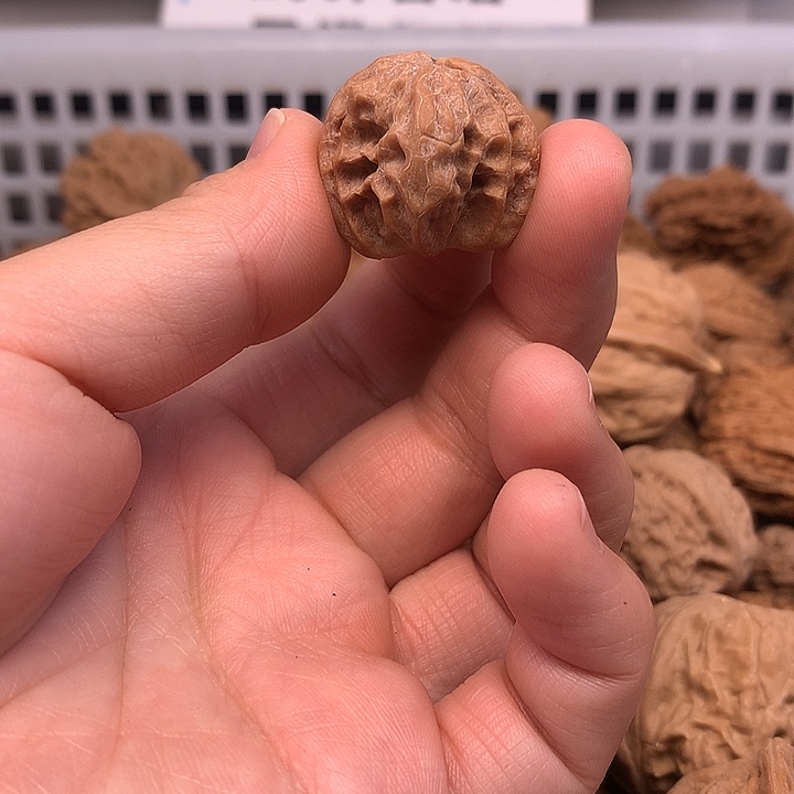 张***斌吊坠文玩核桃文玩核桃