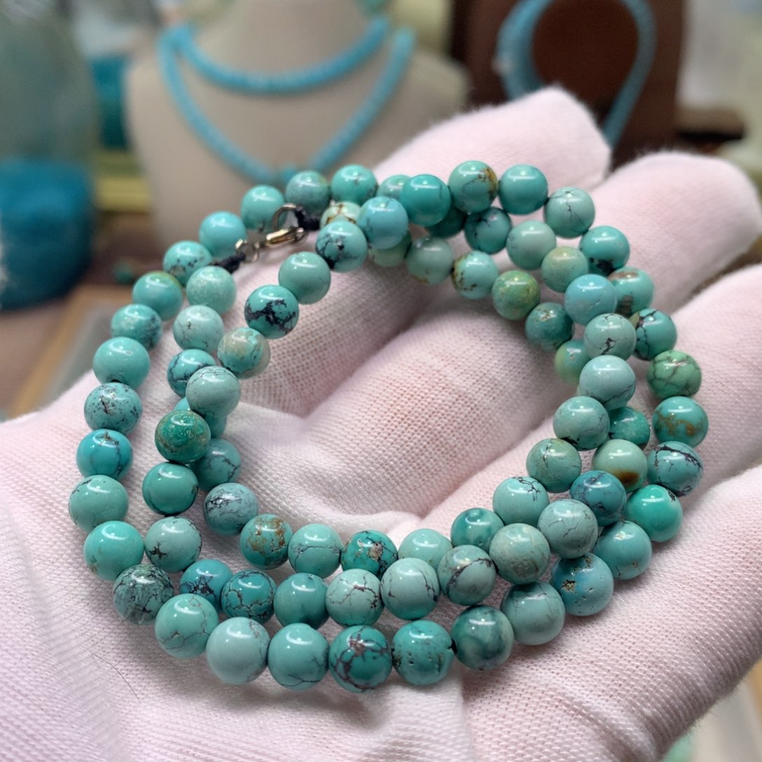 绿松石配饰未镶嵌