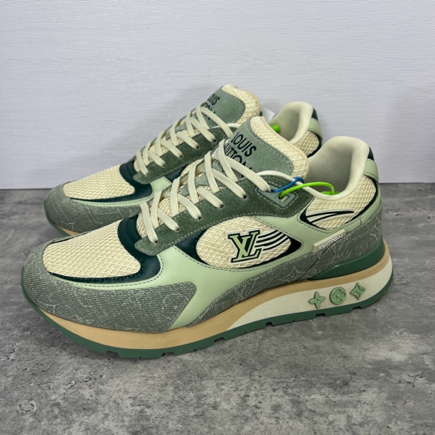 99新 LouisVuitton/路易威登 薄荷绿马卡龙牛仔runaway运动鞋奢鞋