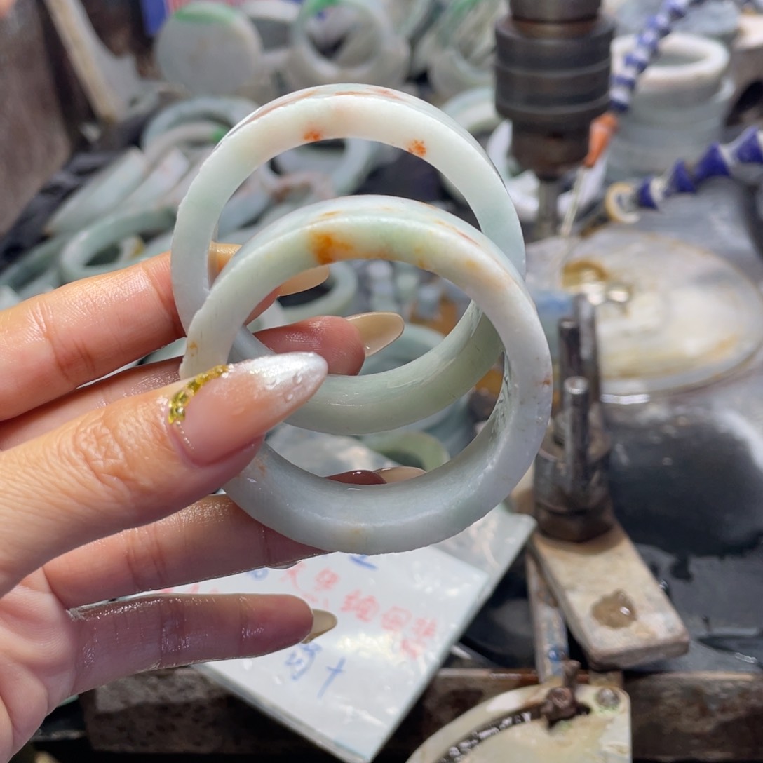 未镶嵌定制翡翠多样性