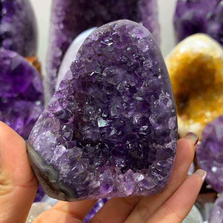 水晶大型摆件（非配饰）未镶嵌