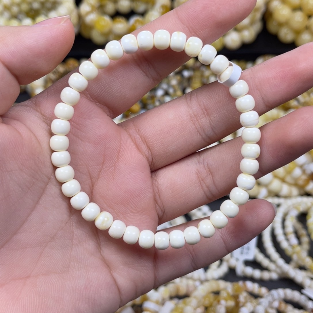 蜜蜡未镶嵌珠宝奇石5.8m