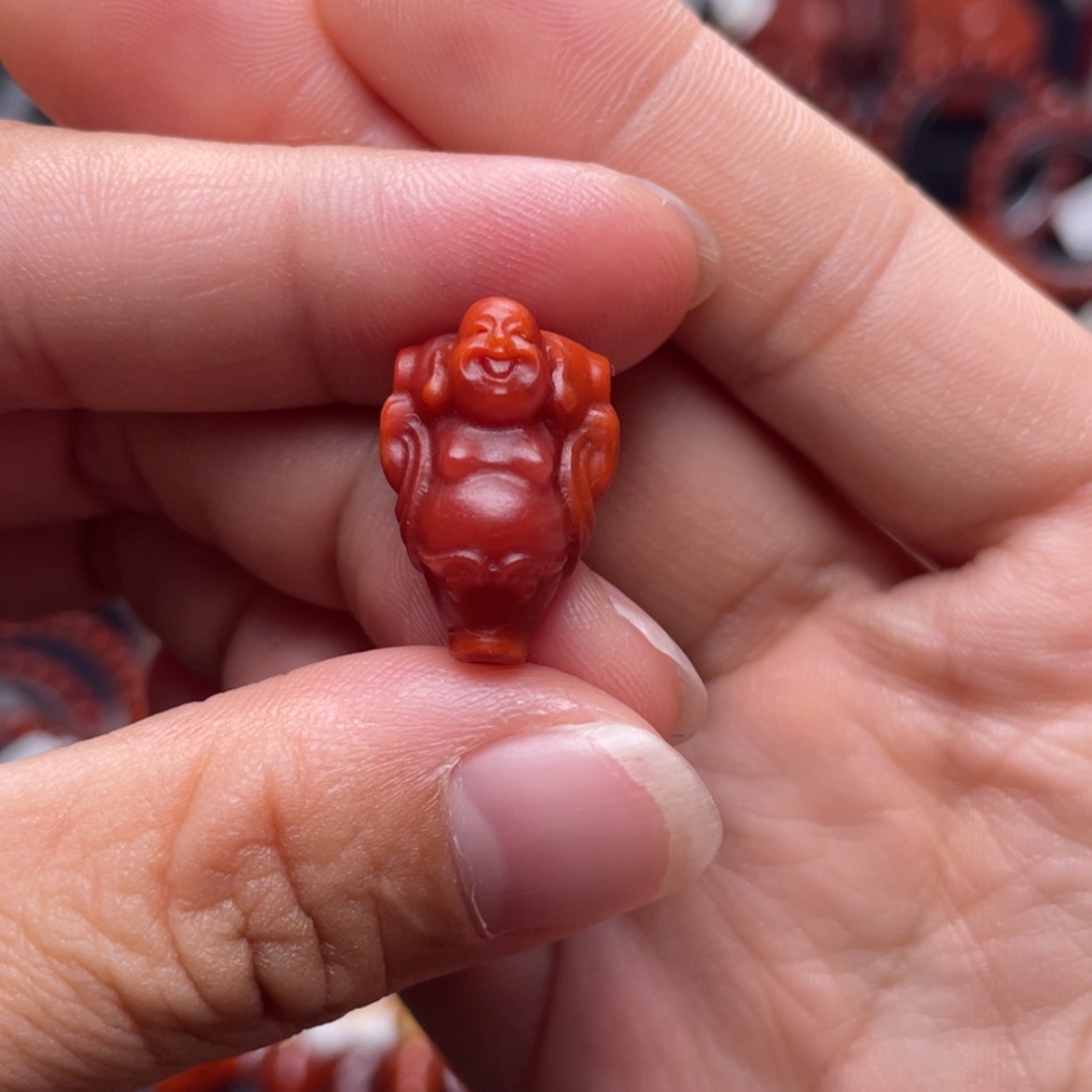 【闪购商品】未镶嵌弥勒佛三通13mm南红玛瑙